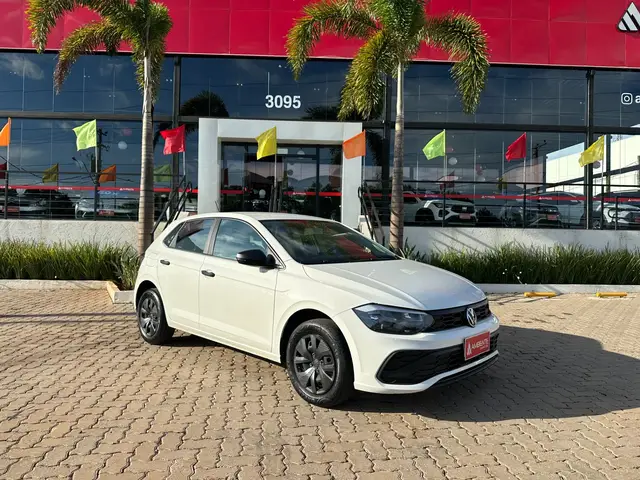 Carro Volkswagen Polo 2025 Track 1.0 Flex 12V 5p