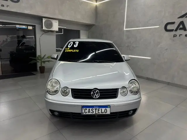 Carro Volkswagen Polo 2003 Hatch. 1.6 8V