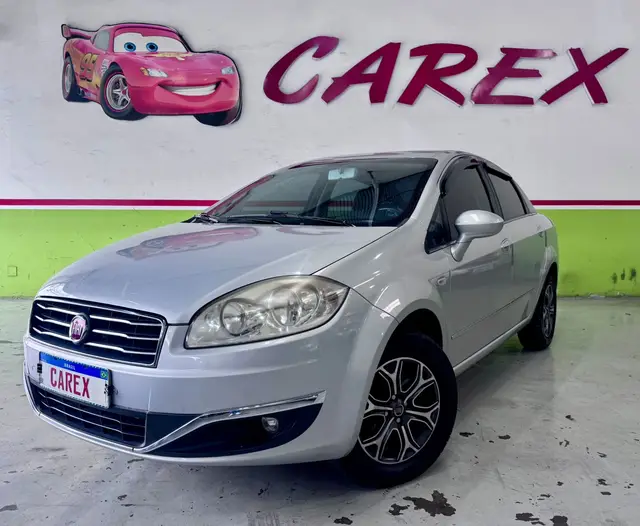 Carro Fiat Linea 2015 Essence 1.8 16V (Flex)