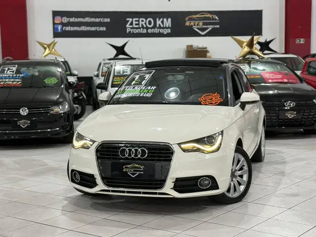 Carro Audi A1 2011 1.4 TFSI Attraction S Tronic