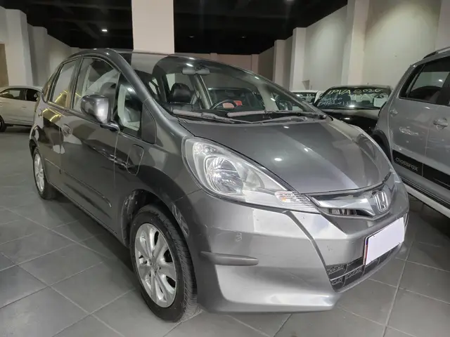 Carro Honda Fit 2013 LX 1.4 (flex)