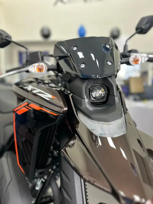 Moto Yamaha XTZ 250 Lander 2026 Connected