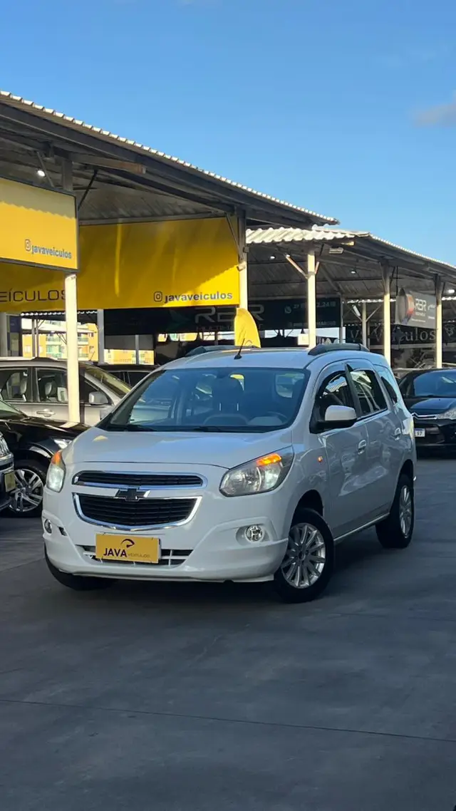 Carro Chevrolet Spin 2013 LT 5S 1.8 (Aut) (Flex)