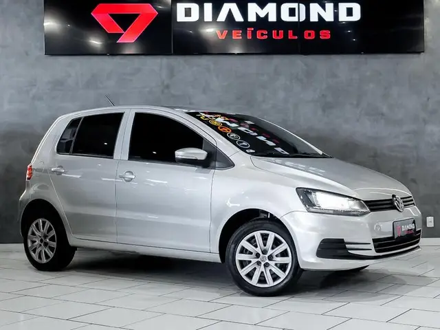 Carro Volkswagen Fox 2016 1.6 MSI Trendline (Flex)