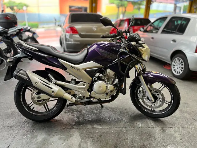 Moto Yamaha YS 250 Fazer 2012 250cc