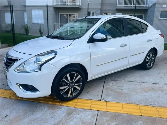 Carro Nissan Versa 2020 1.6 16V SL FlexStart CVT (Flex)