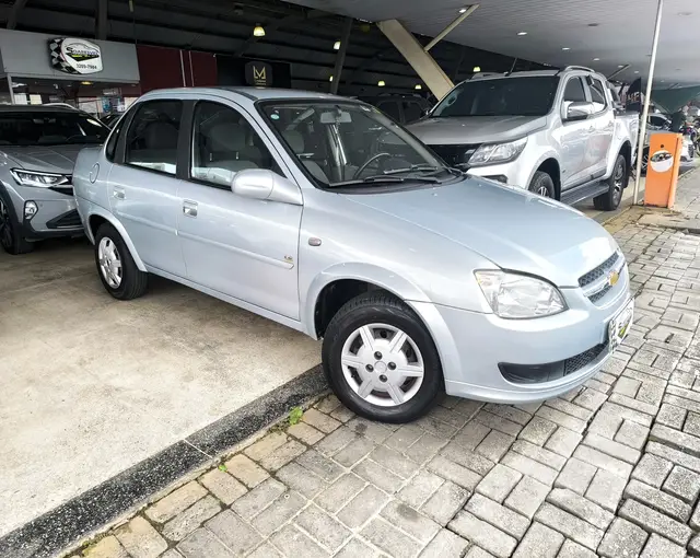 Carro Chevrolet Classic 2011 LS VHC E 1.0 (Flex)