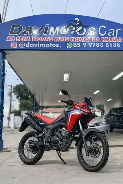 Moto Honda XRE Sahara 300 2026 Rally