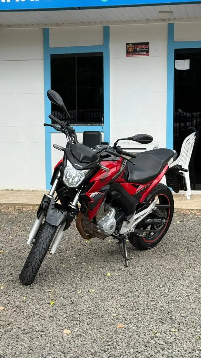 Moto Honda CB 250F Twister 2019 Standard
