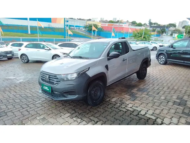 Carro Fiat Strada 2023 Endurance 1.4 Cabine Plus (Flex)