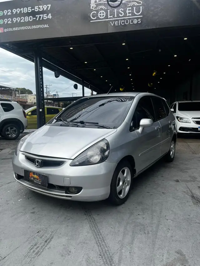 Carro Honda Fit 2006 LX 1.4