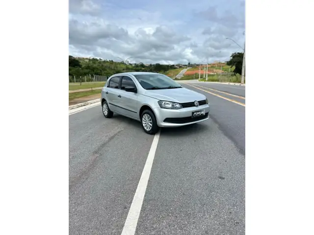 Carro Volkswagen Gol 2016 1.0 TEC Track (Flex)