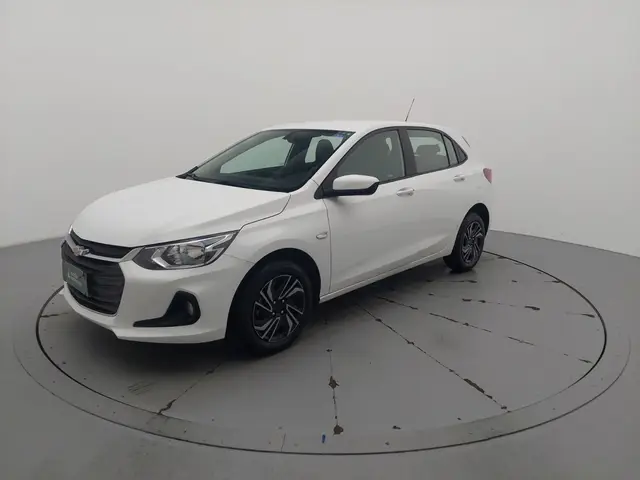 Carro Chevrolet Onix Plus 2025 LT 1.0