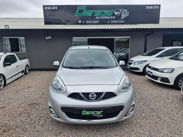 Carro Nissan March 2015 1.0 12V (Flex)