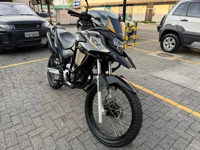 Moto Honda XRE 300 2023 Adventure