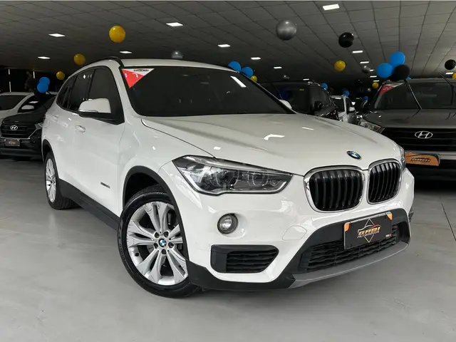 Carro BMW X1 2017 2.0 sDrive20i GP ActiveFlex