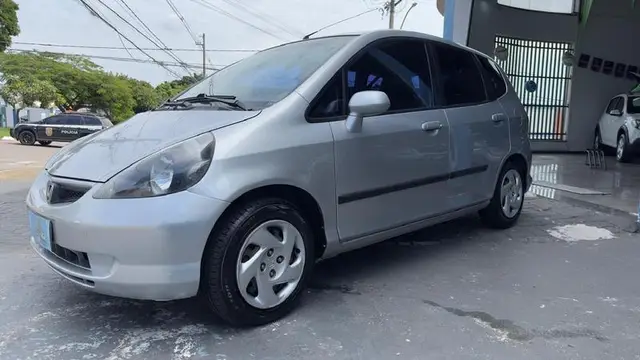 Carro Honda Fit 2005 LX 1.4 (aut)