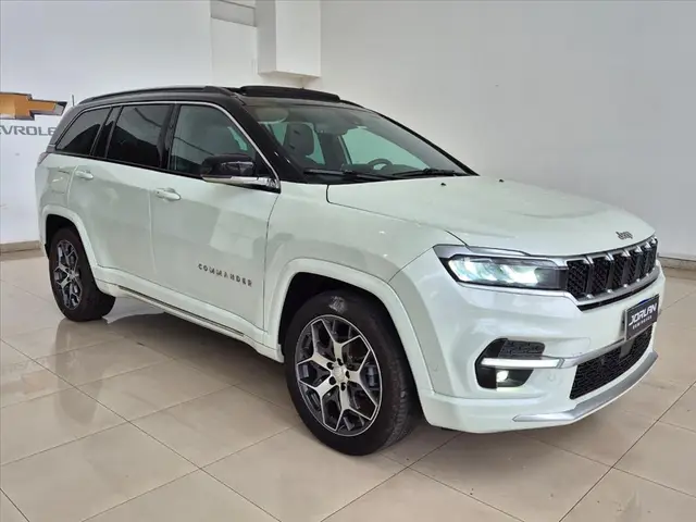 Carro Jeep Commander 2024 Overland 1.3 T270