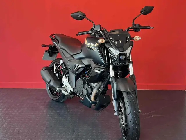 Moto Yamaha Fazer FZ15 2025 ABS