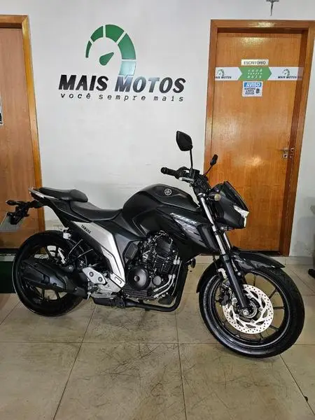 Moto Yamaha Fazer FZ25 2023 ABS