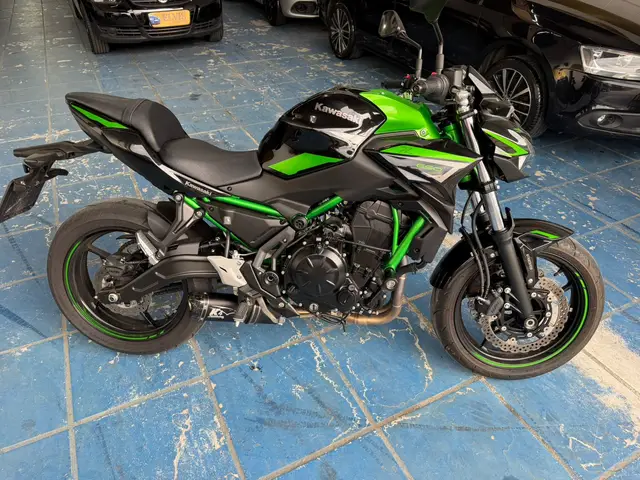Moto Kawasaki Z 650 2022 SE ABS