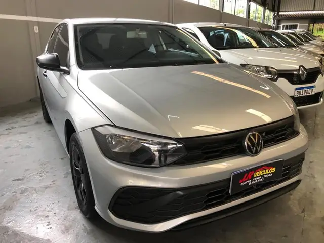 Carro Volkswagen Polo 2023 Track 1.0 Flex 12V 5p