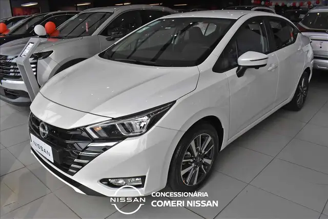 Carro Nissan Versa 2026 Advance