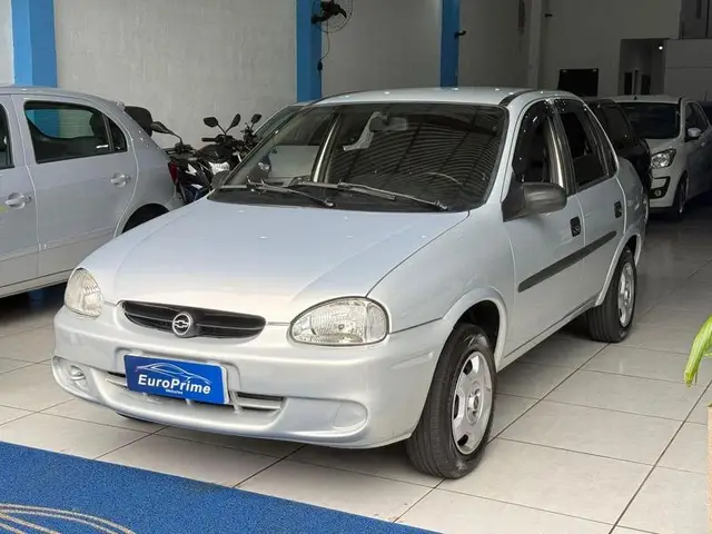 Carro Chevrolet Classic 2003 Corsa Sedan  1.6