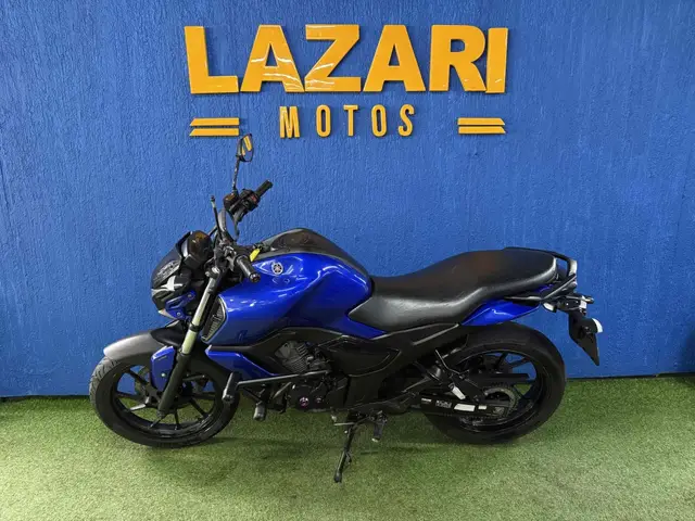 Moto Yamaha Fazer FZ15 2023 ABS