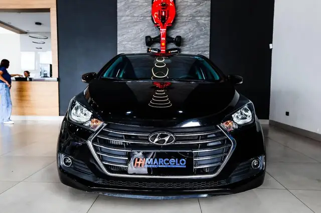 Carro Hyundai HB20S 2018 1.0 Comfort Plus (Flex)
