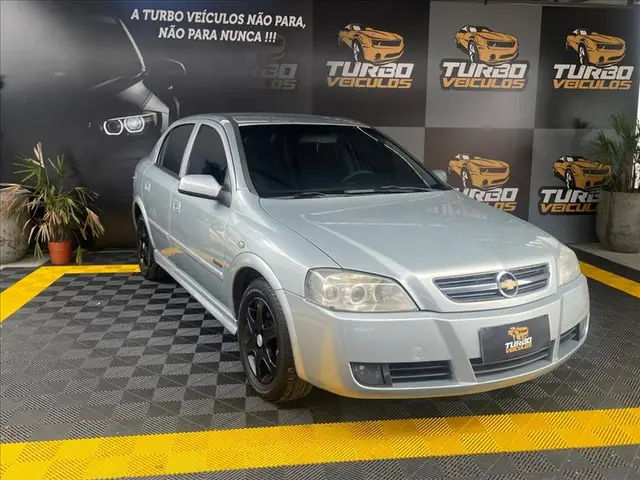 Carro Chevrolet Astra Sedan 2009 Advantage 2.0 (Flex)