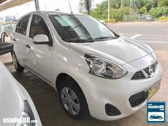 Nissan March 1.0 12V S (Flex)