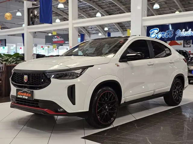 Carro Fiat Fastback 2025 ABARTH Turbo Flex 1.3 Aut.