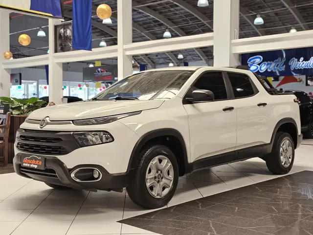 Carro Fiat Toro 2021 Endurance 1.8 MT5 FLEX 4P
