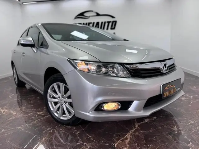 Carro Honda Civic 2014 New  LXR 2.0 i-VTEC (Aut) (Flex)