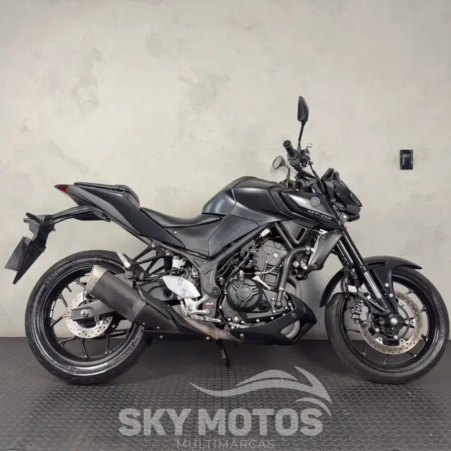 Moto Yamaha MT-03 2025 ABS