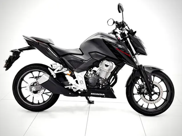 Moto Honda CB 300F Twister 2025 Standard