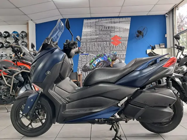 Moto Yamaha XMax 2021 250 (ABS)