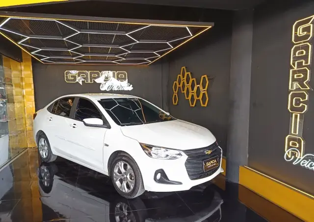 Carro Chevrolet Onix Plus 2023 LTZ 1.0 Turbo