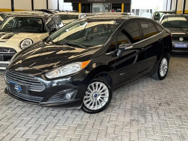 Carro Ford Fiesta Sedan 2014 SE 1.6 Rocam (Flex)