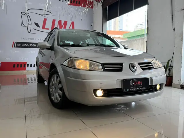 Carro Renault Megane Grand Tour 2013 Mégane Grand Tour Dynamique 1.6 16V (flex)