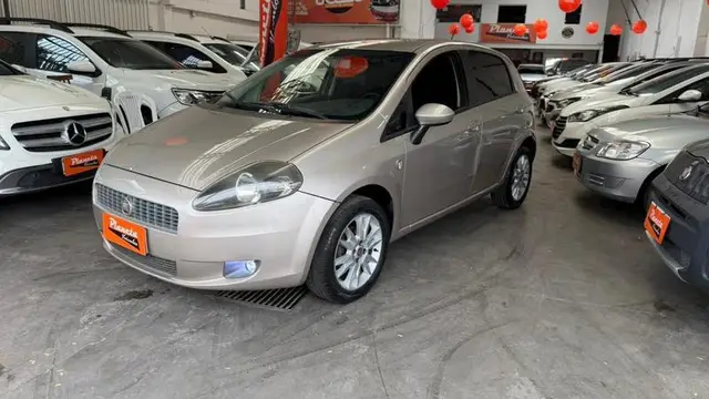Carro Fiat Punto 2012 Attractive 1.4 (Flex)