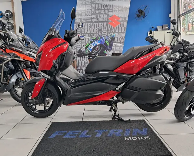 Moto Yamaha XMax 2023 ABS