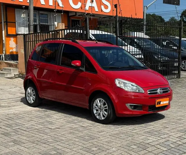 Carro Fiat Idea 2015 Attractive 1.4 8V (Flex)