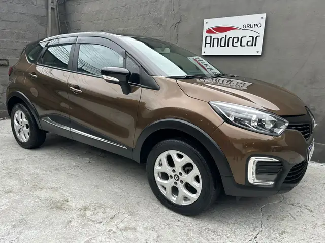 Carro Renault Captur 2018 Life 1.6 CVT (Flex) (PCD)