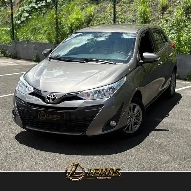 Carro Toyota Yaris 2020 1.3 XL Plus Tech CVT (Flex)