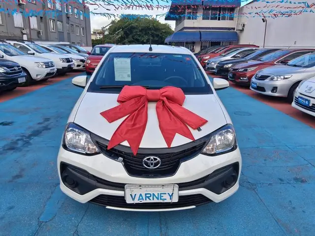 Carro Toyota Etios 2019 X 1.3 (Flex)