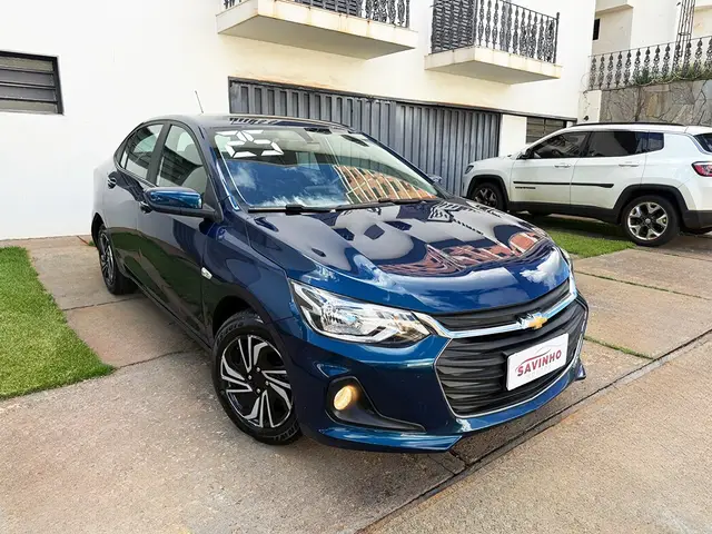 Carro Chevrolet Onix Plus 2025 LT 1.0