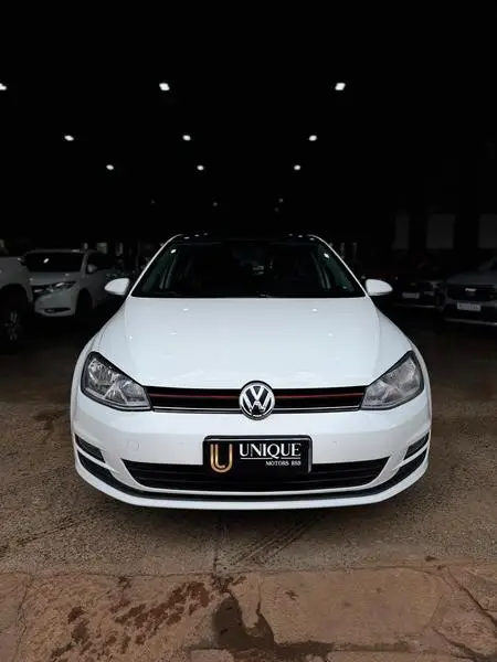 Carro Volkswagen Golf 2015 Comfortline 1.4 TSi