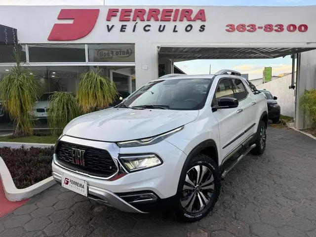 Carro Fiat Toro 2024 Volcano 2.0